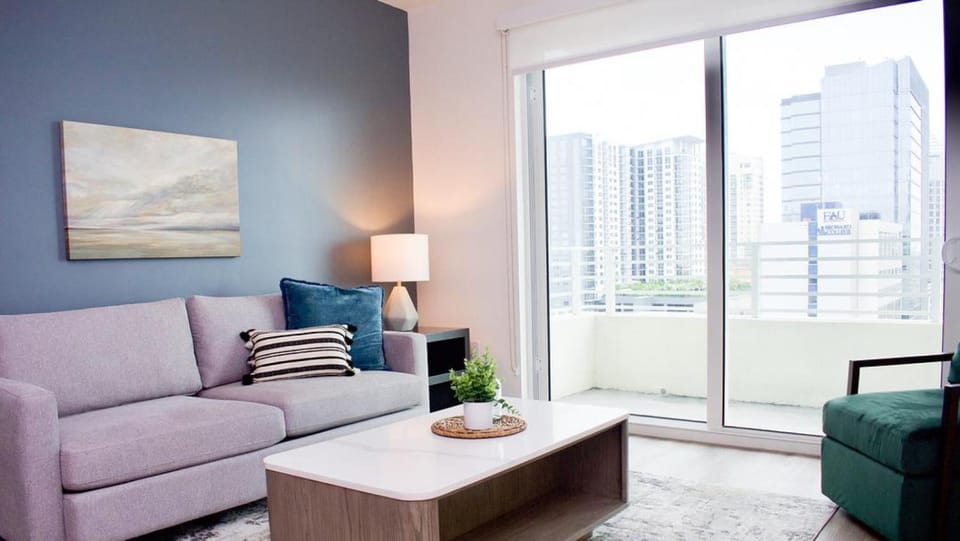 Landing Modern Apartment with Amazing Amenities (ID7874) Apartment in Fort Lauderdale