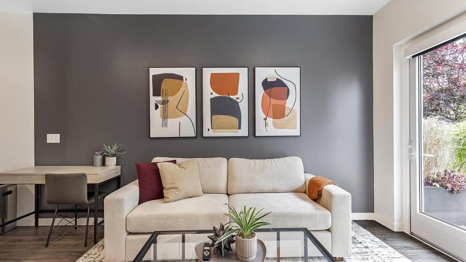 Landing Modern Apartment with Amazing Amenities (ID1508X24) Apartment in Sellwood - Moreland