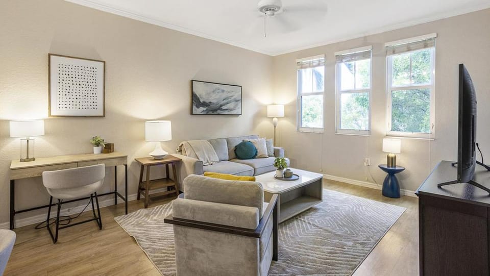 Landing Modern Apartment with Amazing Amenities (ID5223) Apartment in Plantation