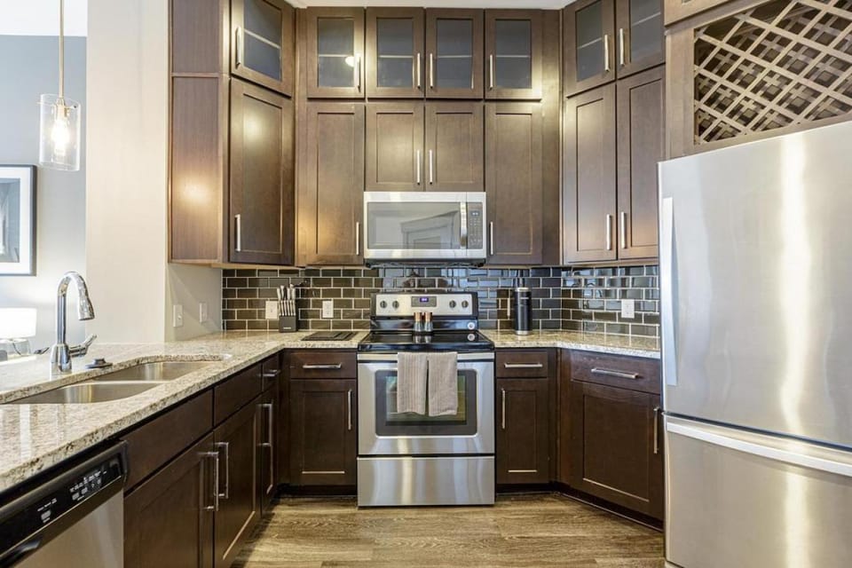 Landing Modern Apartment with Amazing Amenities (ID2256) Apartment in Dallas