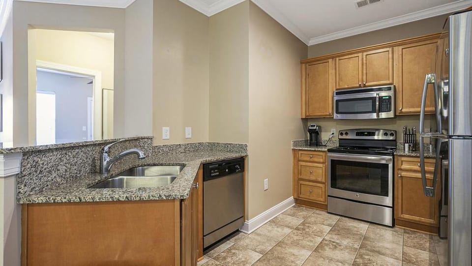 Landing Modern Apartment with Amazing Amenities (ID8780X09) Apartment in Greensboro