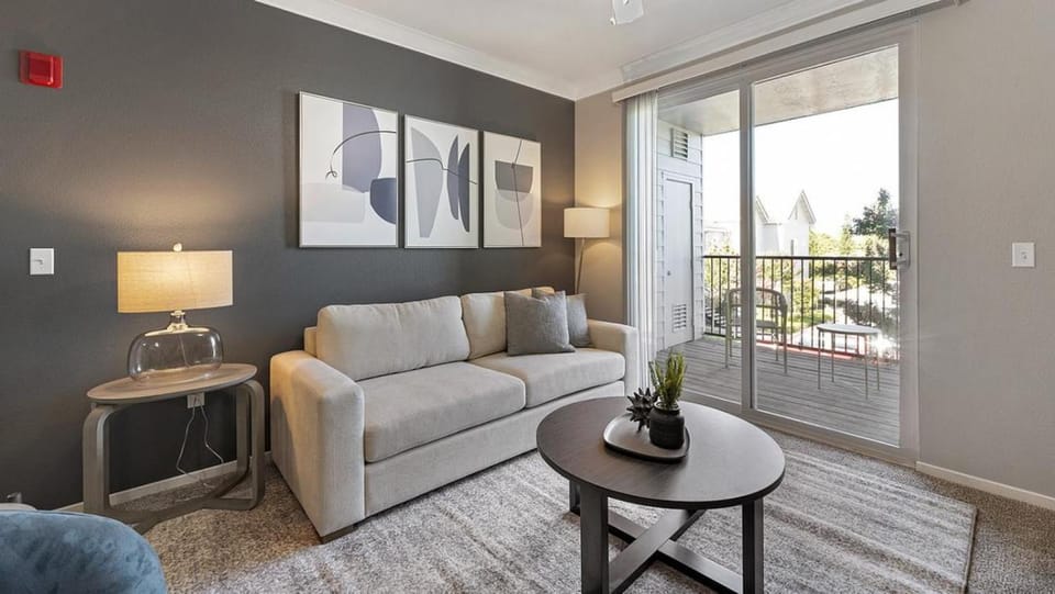 Landing Modern Apartment with Amazing Amenities (ID9304X63) Apartment in Rocklin