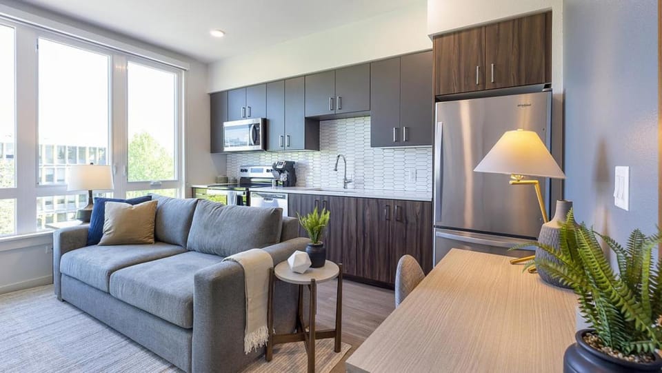 Landing Modern Apartment with Amazing Amenities (ID5061X74) Apartment in Portland