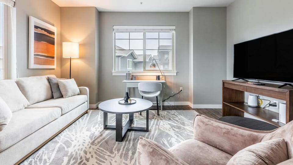 Landing Modern Apartment with Amazing Amenities (ID8040X42) Apartment in Meridian