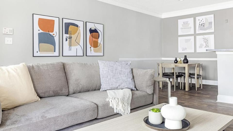 Landing Modern Apartment with Amazing Amenities (ID6915X18) Apartment in McDonough