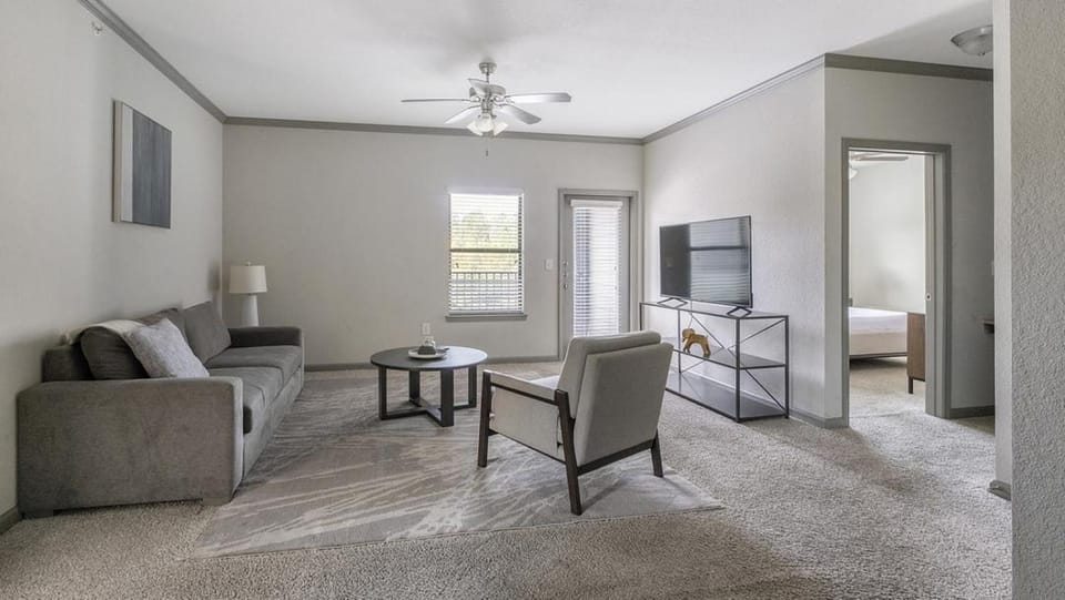 Landing Modern Apartment with Amazing Amenities (ID7763X41) Apartment in Bessemer