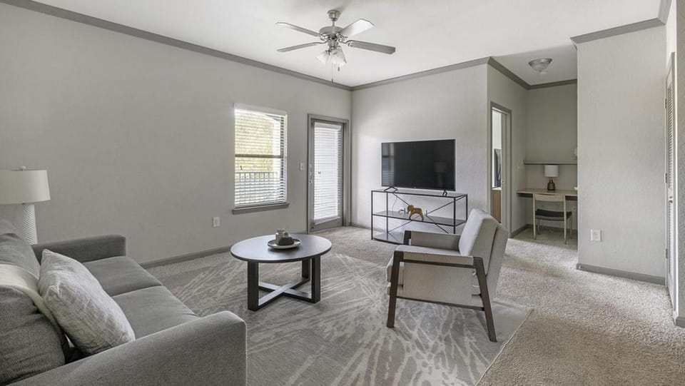 Landing Modern Apartment with Amazing Amenities (ID7763X41) Apartment in Bessemer