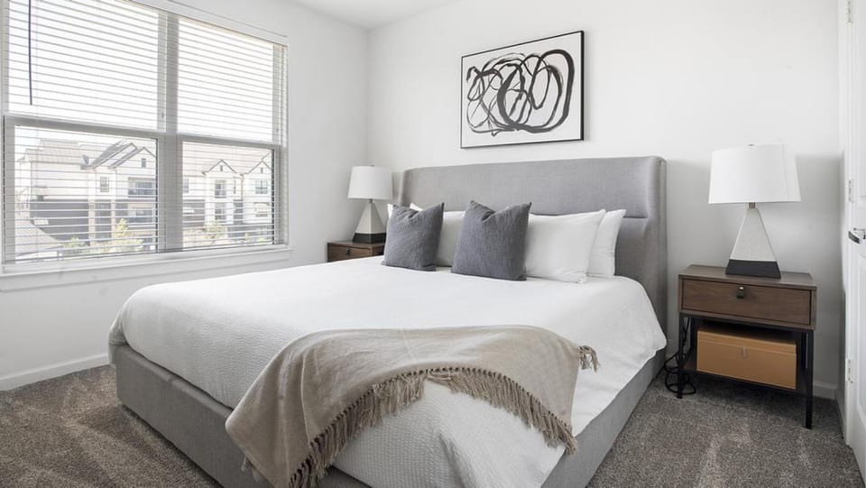 Landing Modern Apartment with Amazing Amenities (ID1377X491) Apartment in Windemere