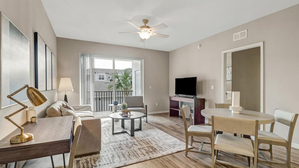 Landing Modern Apartment with Amazing Amenities (ID8394X24) Apartment in Cape Coral