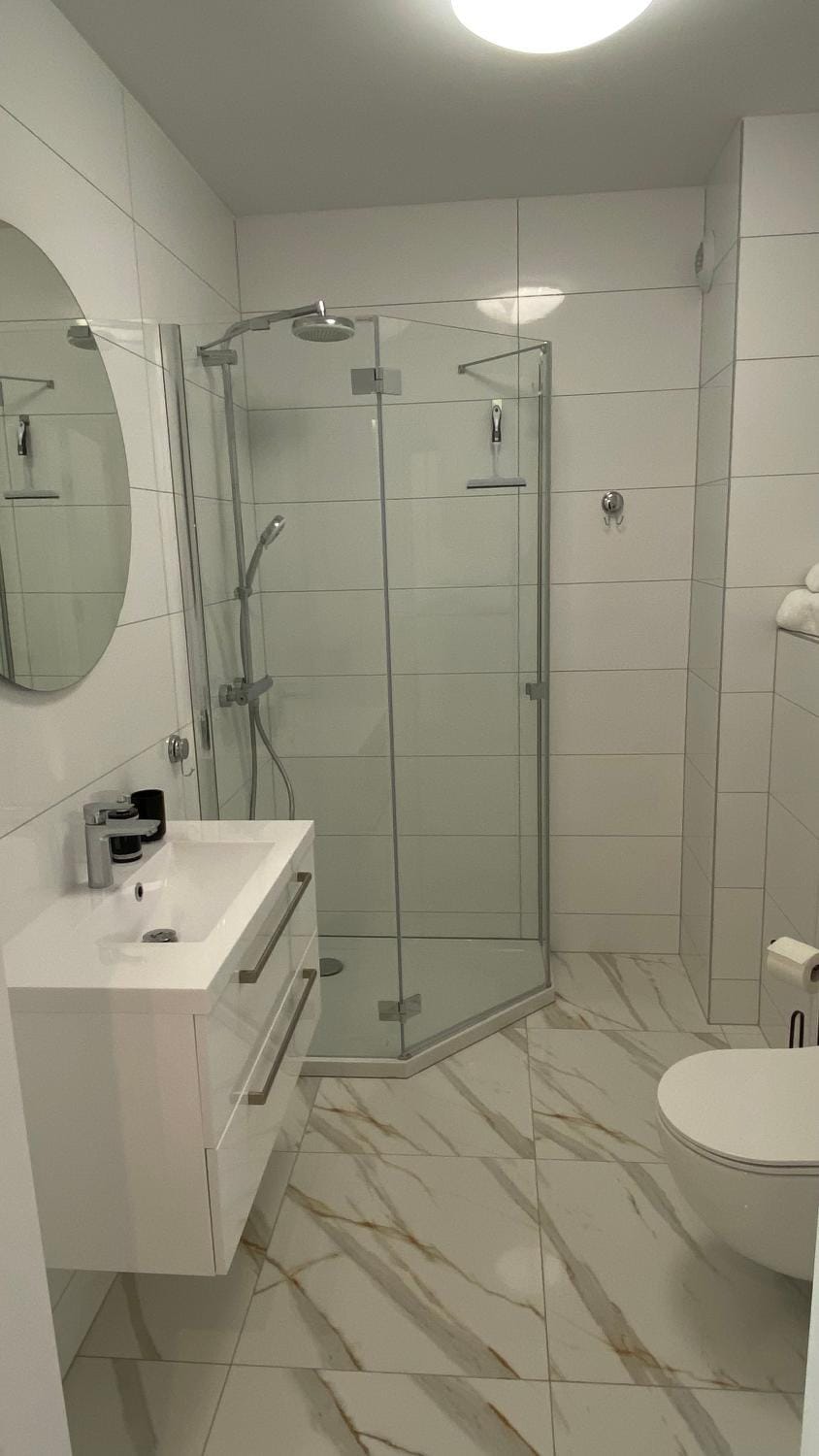 Shower, Toilet, Bathroom