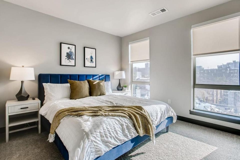 Landing Modern Apartment with Amazing Amenities (ID1963) Apartment in Capitol Hill