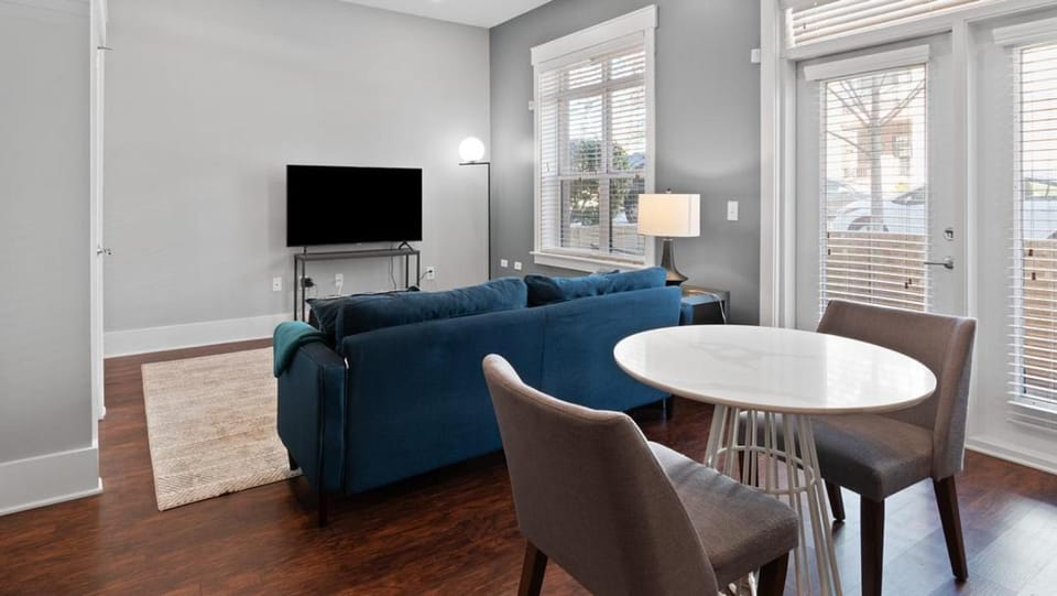 Landing Modern Apartment with Amazing Amenities (ID2345X50) Apartment in Charlotte