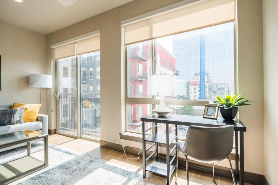 Landing Modern Apartment with Amazing Amenities (ID1959) Apartment in Capitol Hill