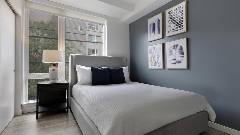 Landing Modern Apartment with Amazing Amenities (ID9822X42) Apartment in Portland