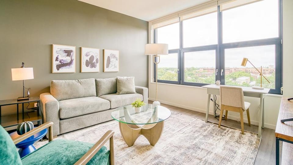 Landing Modern Apartment with Amazing Amenities (ID5076X89) Apartment in Chicago