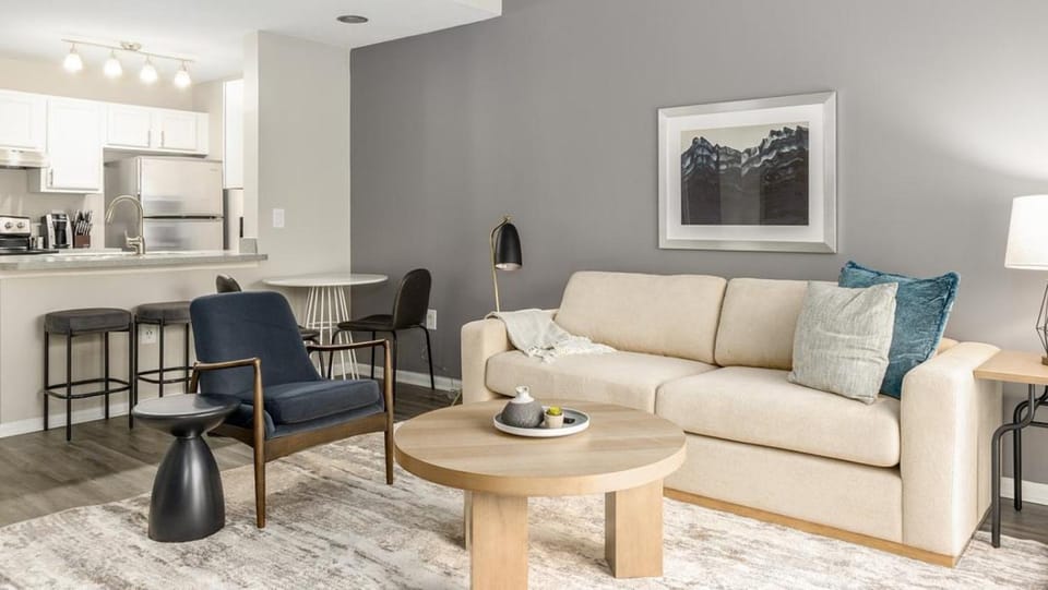 Landing Modern Apartment with Amazing Amenities (ID5681) Apartment in Ohio