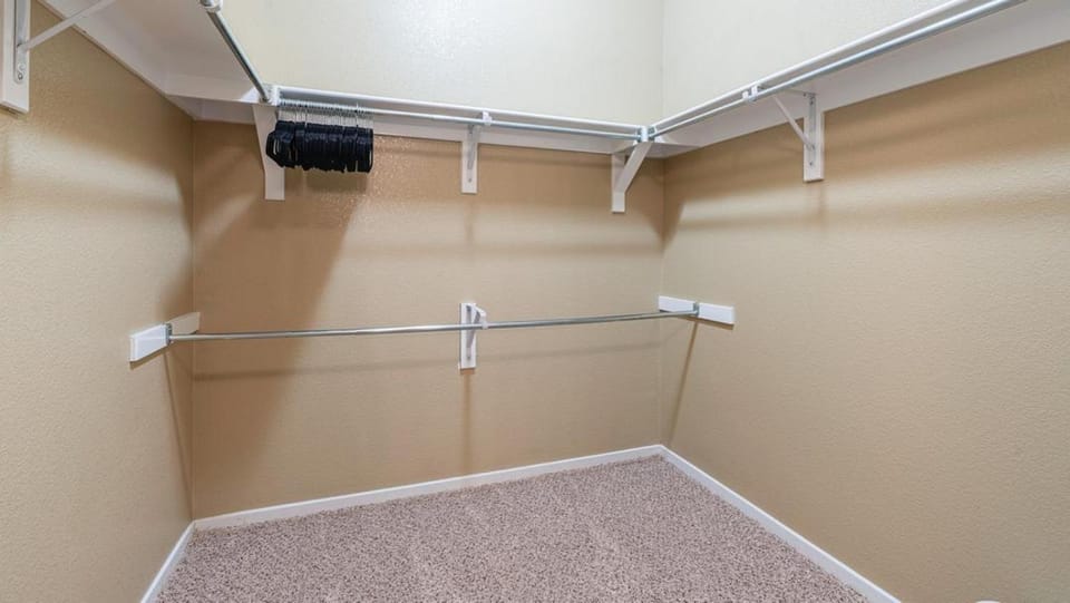 Landing Modern Apartment with Amazing Amenities (ID3506X47) Apartment in Lafayette