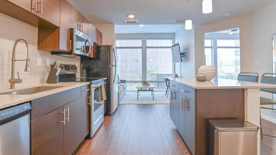 Landing Modern Apartment with Amazing Amenities (ID8092X98) Apartment in Orlando