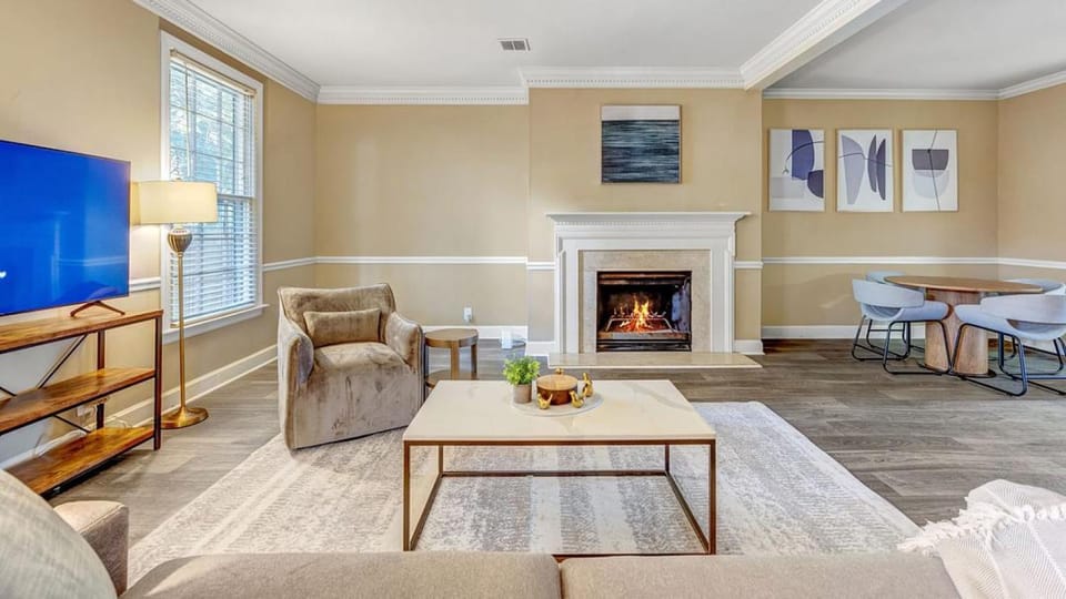 Landing Modern Apartment with Amazing Amenities (ID9248) Apartment in Nashville