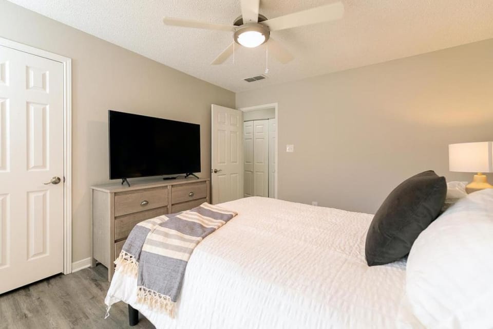 Landing Modern Apartment with Amazing Amenities (ID6155) Apartment in Memphis