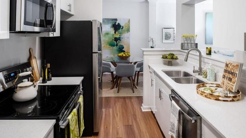 Landing Modern Apartment with Amazing Amenities (ID1201X608) Apartment in Baton Rouge