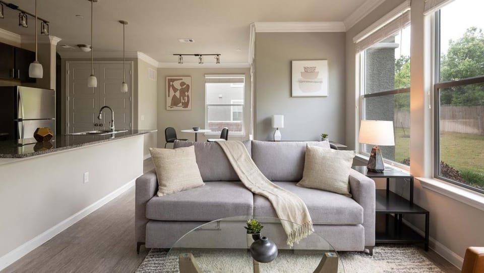 Landing Modern Apartment with Amazing Amenities (ID4086X42) Apartment in Wells Branch