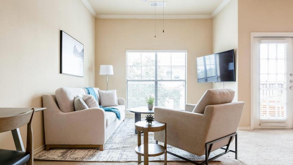 Landing Modern Apartment with Amazing Amenities (ID5097X86) Apartment in Austin