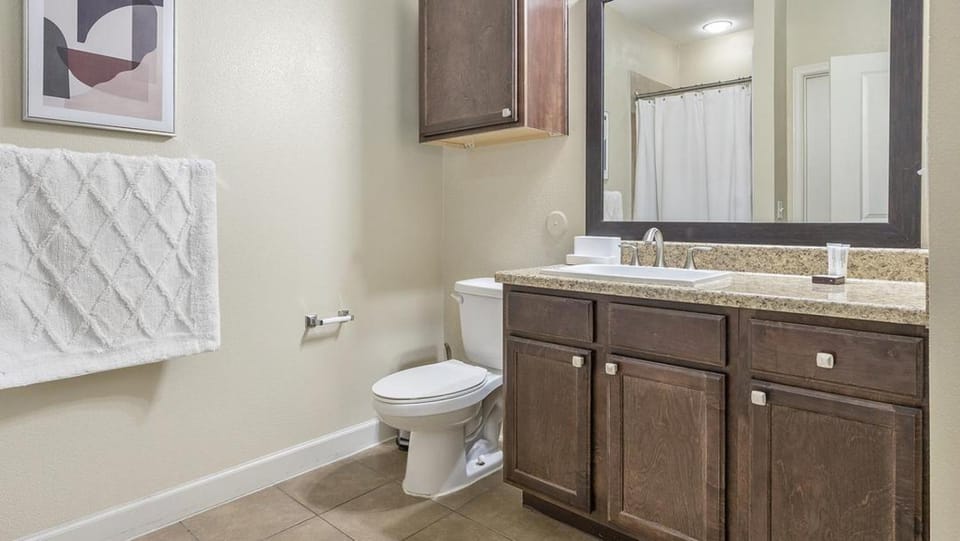 Landing Modern Apartment with Amazing Amenities (ID5977X10) Apartment in El Paso