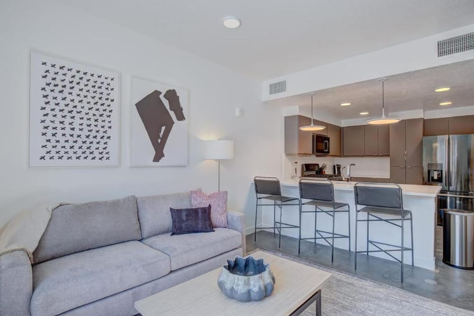 Landing Modern Apartment with Amazing Amenities (ID2460X47) Apartment in Salt Lake City