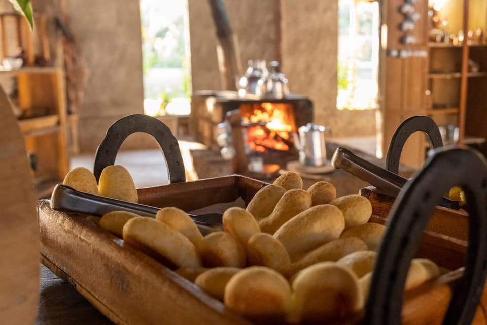 Restaurant/places to eat, Food and drinks, Food