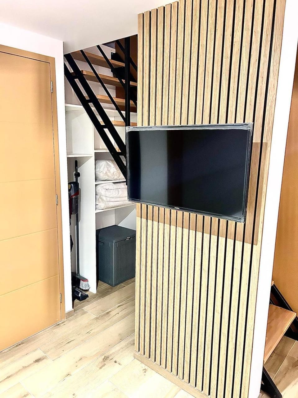 TV and multimedia, storage