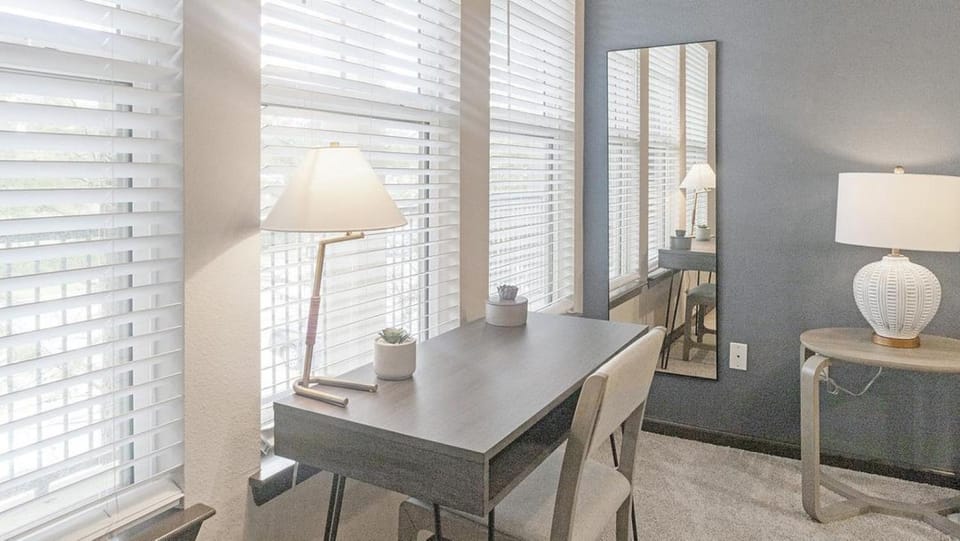 Landing Modern Apartment with Amazing Amenities (ID5426X47) Apartment in Baton Rouge