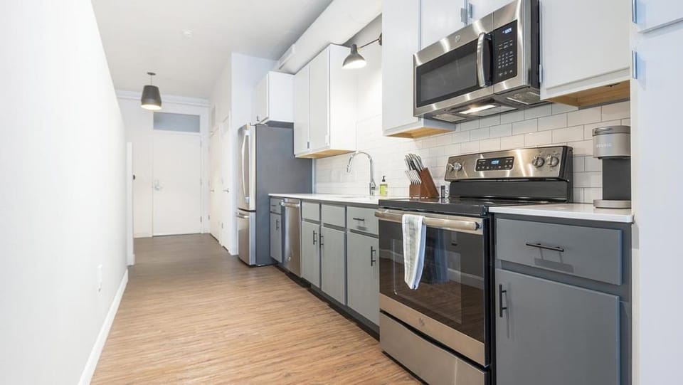 Landing Modern Apartment with Amazing Amenities (ID8715X44) Apartment in Saint Louis