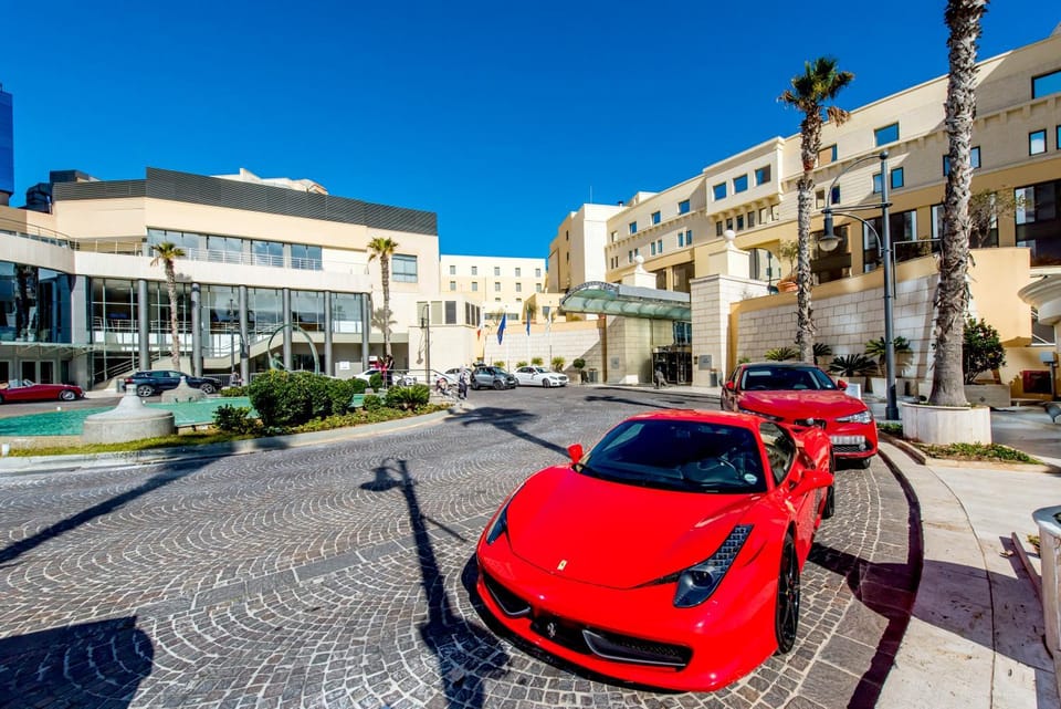 Off site, Day, Neighbourhood, Casino, City view, Landmark view, Shopping Area