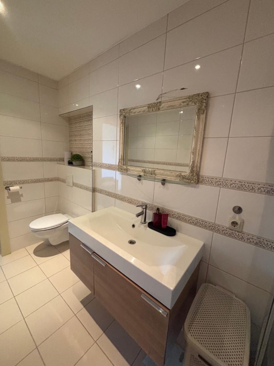 Toilet, Bathroom, Bath, towels