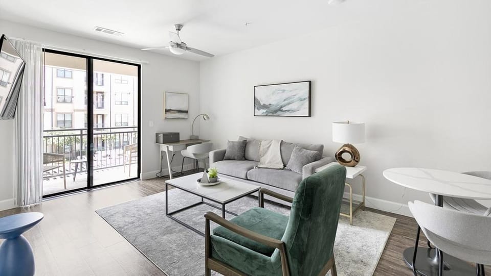Landing Modern Apartment with Amazing Amenities (ID9022X02) Apartment in The Colony