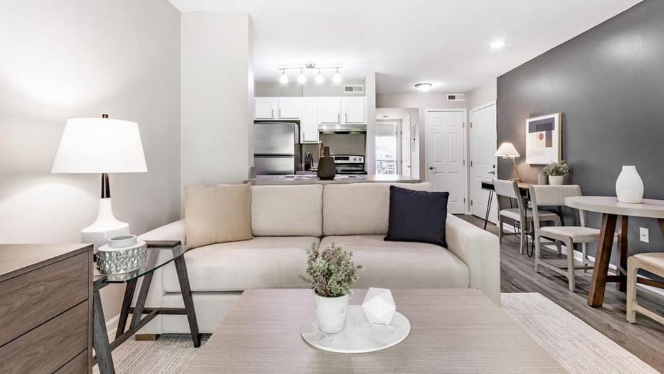 Landing Modern Apartment with Amazing Amenities (ID5679) Apartment in Ohio