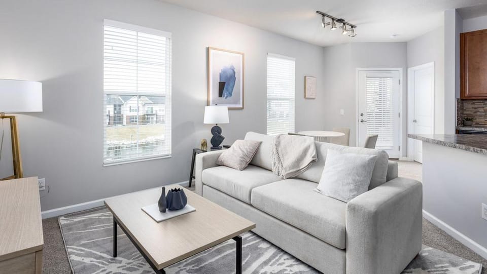 Landing Modern Apartment with Amazing Amenities (ID8114X65) Apartment in Dublin