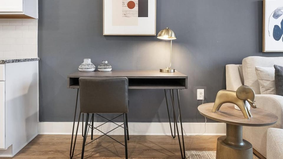 Landing Modern Apartment with Amazing Amenities (ID4289X42) Apartment in Charleston