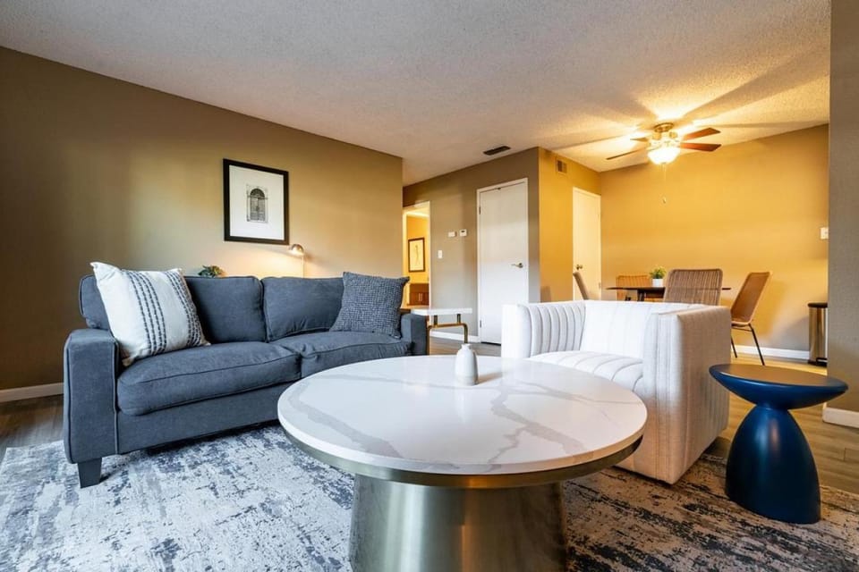 Landing Modern Apartment with Amazing Amenities (ID6916) Apartment in San Francisco Bay Area