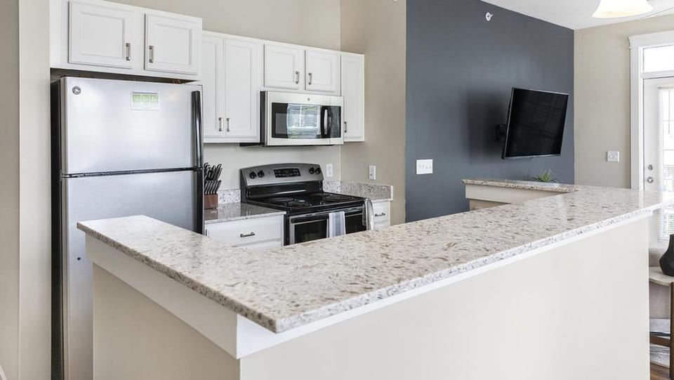Landing Modern Apartment with Amazing Amenities (ID9437X39) Apartment in Fishers