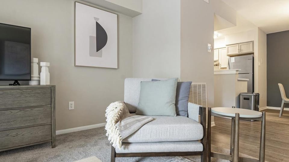 Landing Modern Apartment with Amazing Amenities (ID7329X05) Apartment in Maryland
