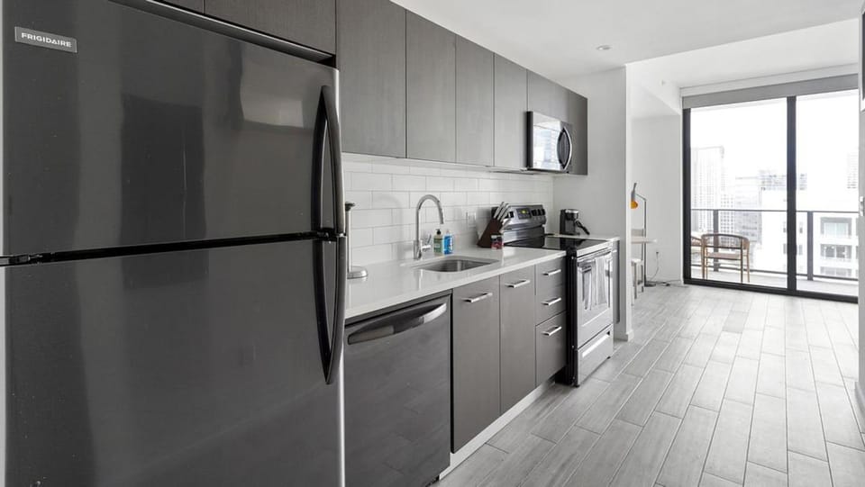 Landing - Modern Apartment with Amazing Amenities (ID1401X727) Apartment in Fort Lauderdale