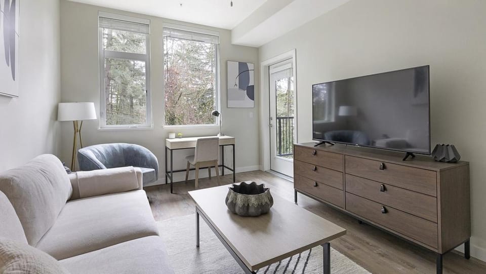 Landing - Modern Apartment with Amazing Amenities (ID1403X372) Apartment in Portland