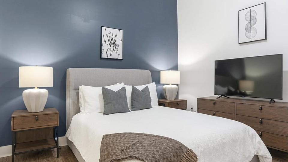 Landing Modern Apartment with Amazing Amenities (ID8880X39) Apartment in Charlotte