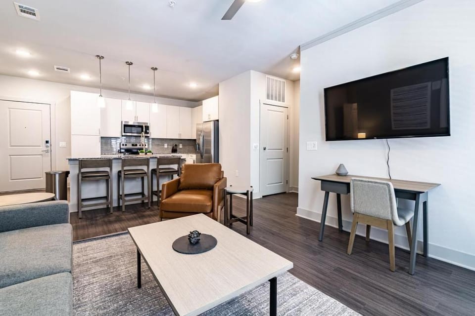 Landing Modern Apartment with Amazing Amenities (ID5438X58) Apartment in Greenwood Village