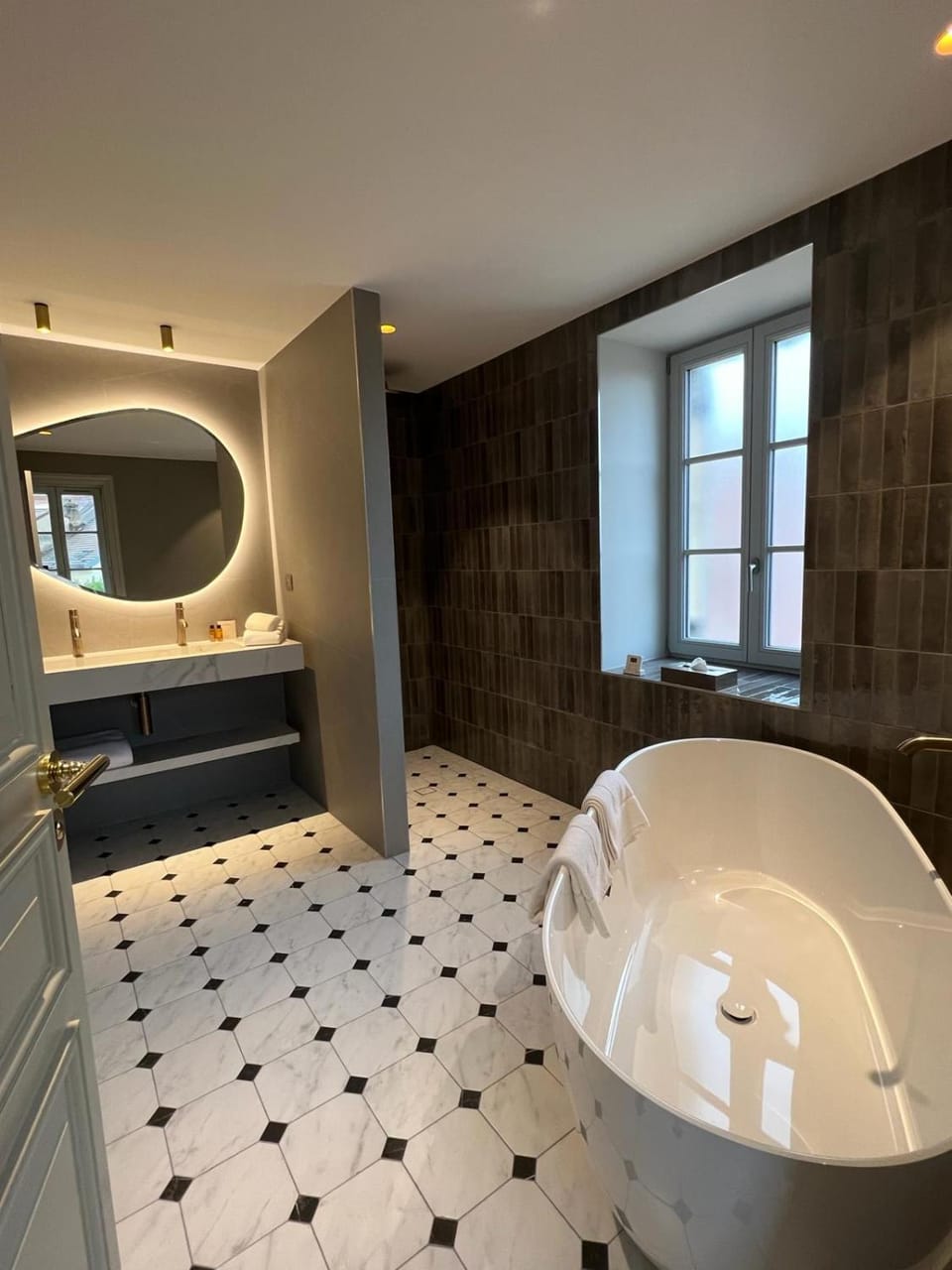 Bathroom, Bath