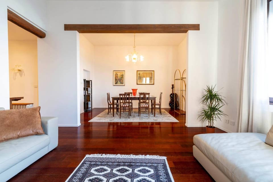 Palazzo Boito Luxury Apartment on Lido with Venice view Apartment in Lido di Venezia