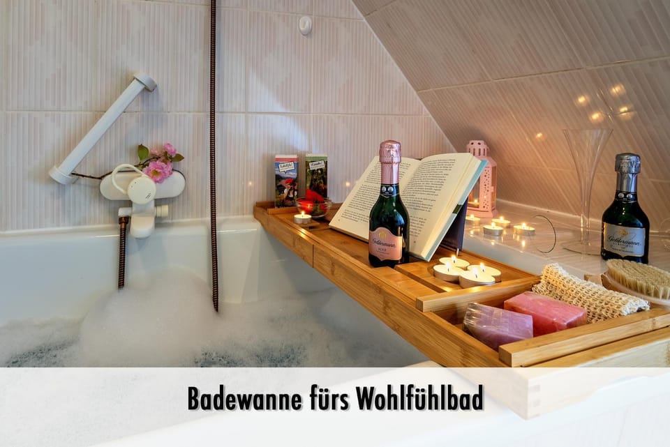 Schindelhäusle: sonniger Garten | Hunde erlaubt House in Baden-Württemberg