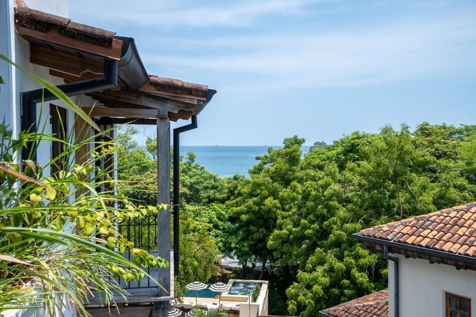 Trendy Condo with Stunning Ocean Views and Exclusive Beach Club Access in Las Catalinas House in Guanacaste Province